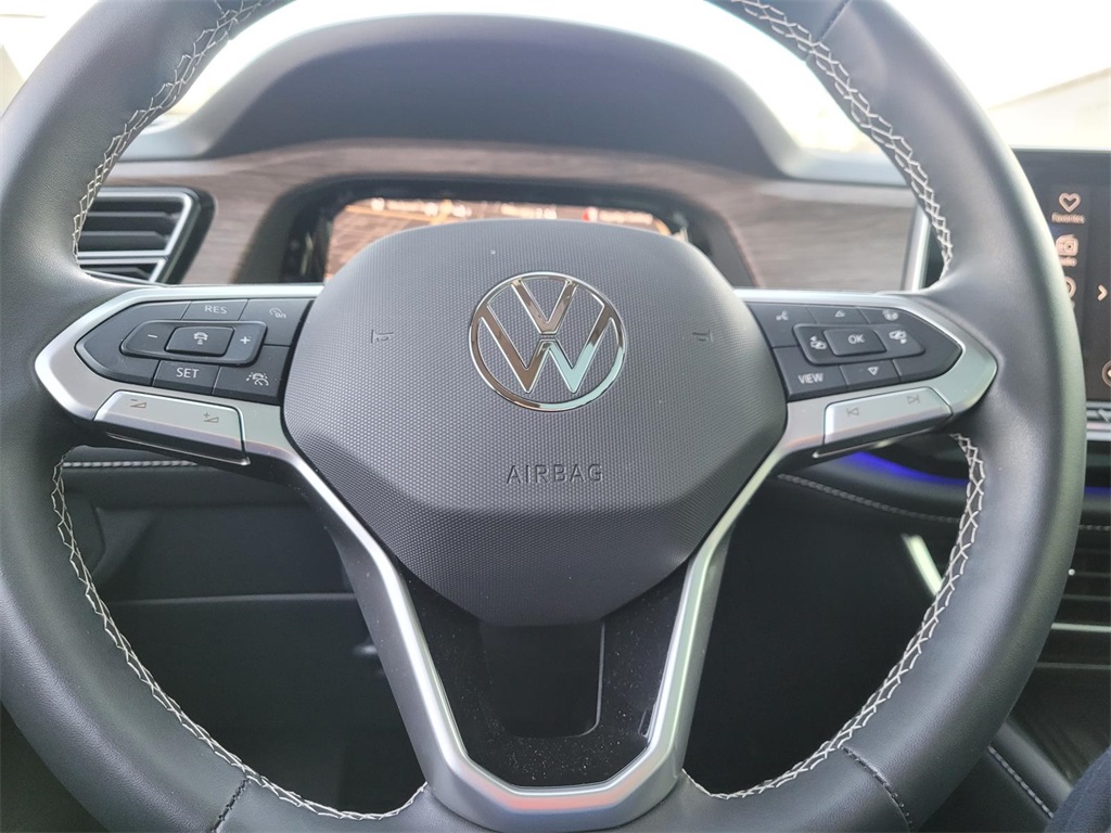 used 2025 Volkswagen Atlas car, priced at $42,500