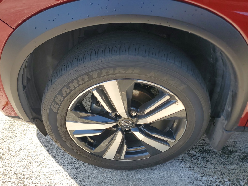 used 2023 Nissan Rogue car