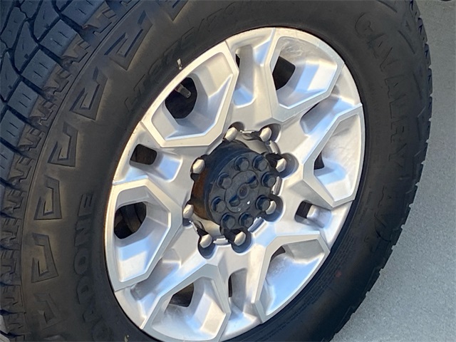 2021 Chevrolet Silverado 2500HD LTZ photo 10