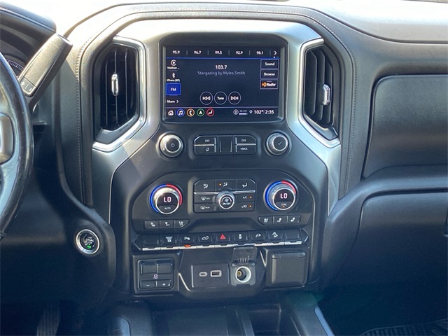 2021 Chevrolet Silverado 2500HD LTZ photo 14