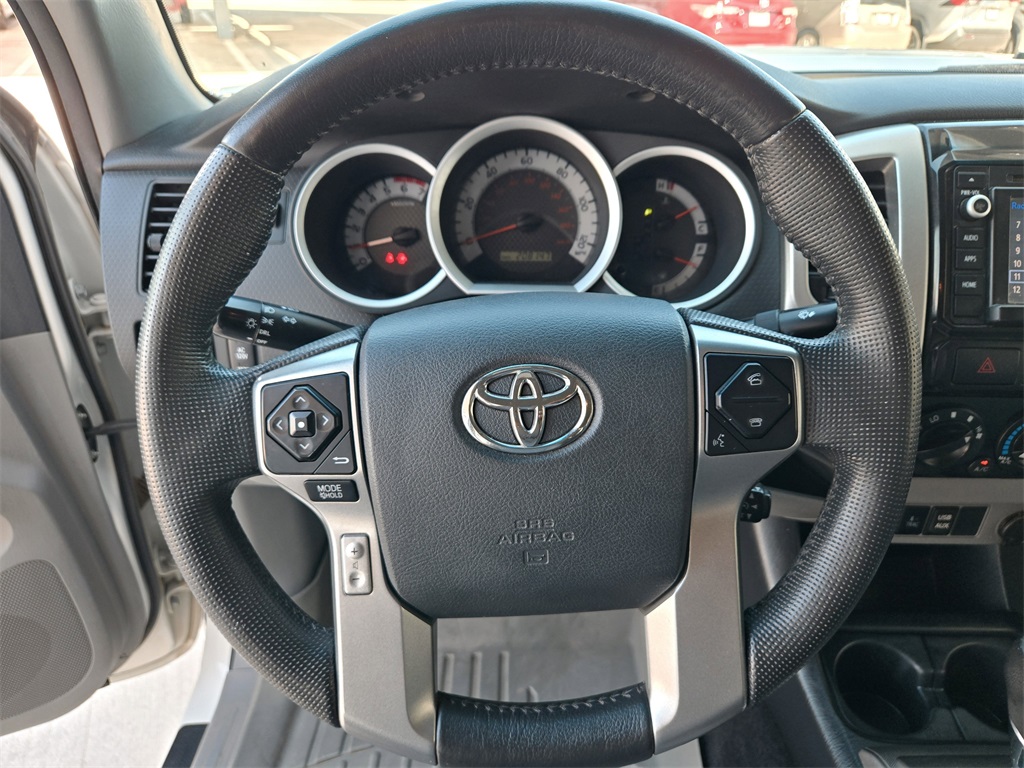2014 Toyota Tacoma Base Double Cab photo 14