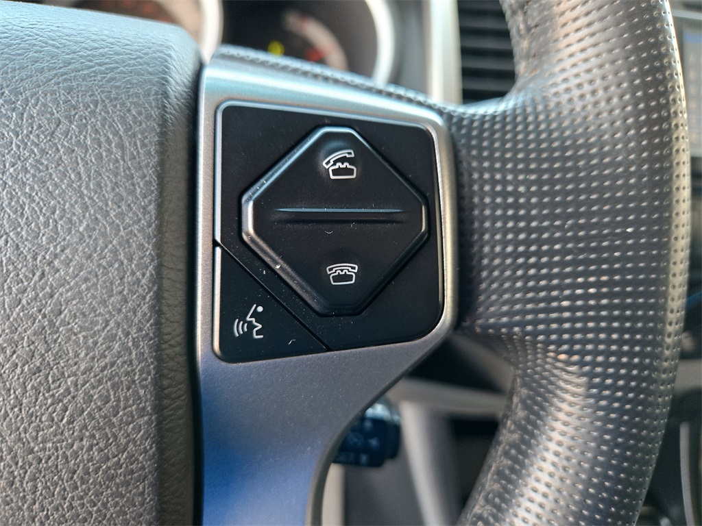 2014 Toyota Tacoma Base Double Cab photo 16