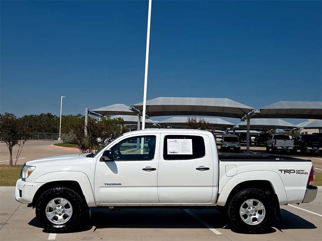 2014 Toyota Tacoma Base Double Cab photo 4