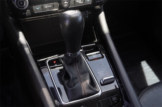 2022 Jeep Compass Limited photo 25