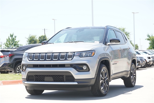 2022 Jeep Compass Limited photo 3