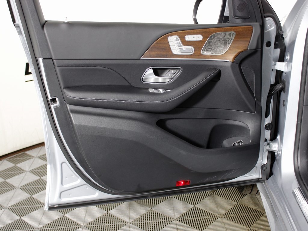 used 2025 Mercedes-Benz GLS car, priced at $79,112