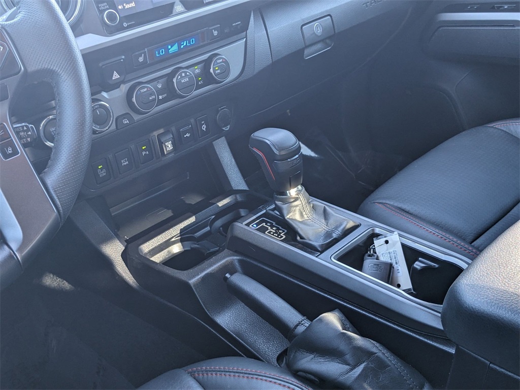 2022 Toyota Tacoma TRD Pro photo 21