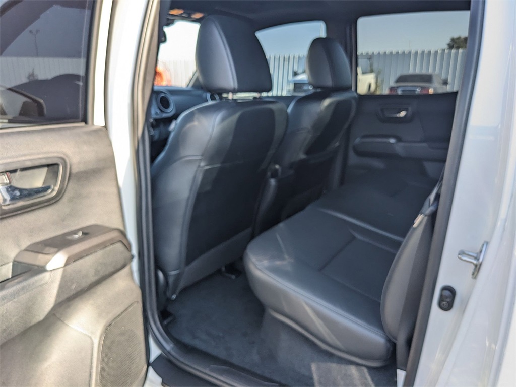 2022 Toyota Tacoma TRD Pro photo 25