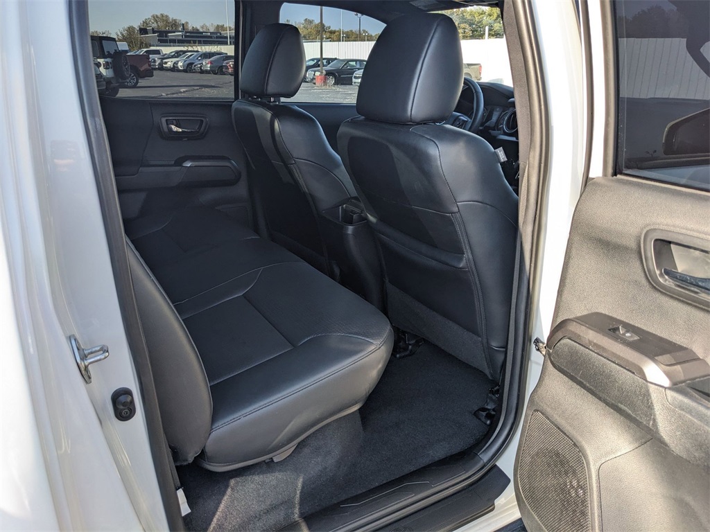 2022 Toyota Tacoma TRD Pro photo 28