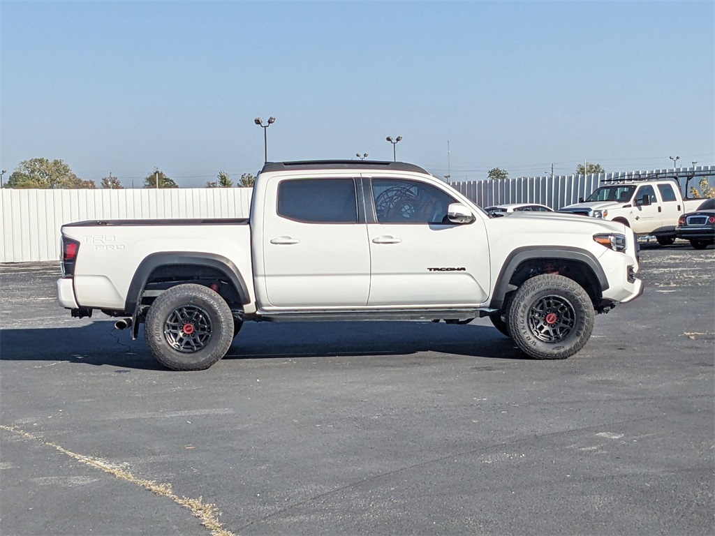 2022 Toyota Tacoma TRD Pro photo 6