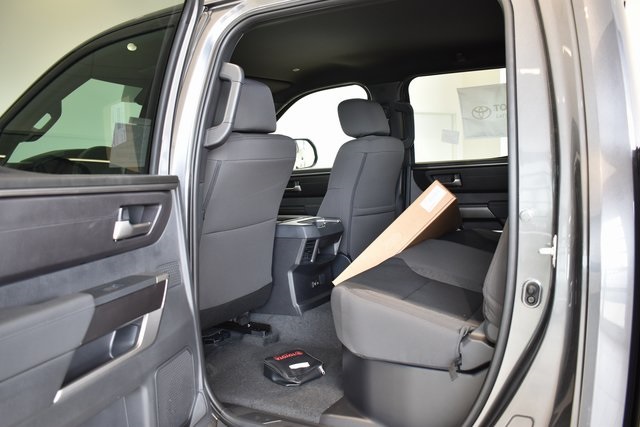 2026 Toyota Tundra SR5 CrewMax photo 7