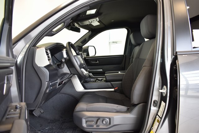 2026 Toyota Tundra SR5 CrewMax photo 9