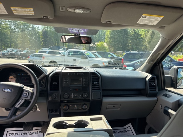 2015 Ford F-150 XL photo 13