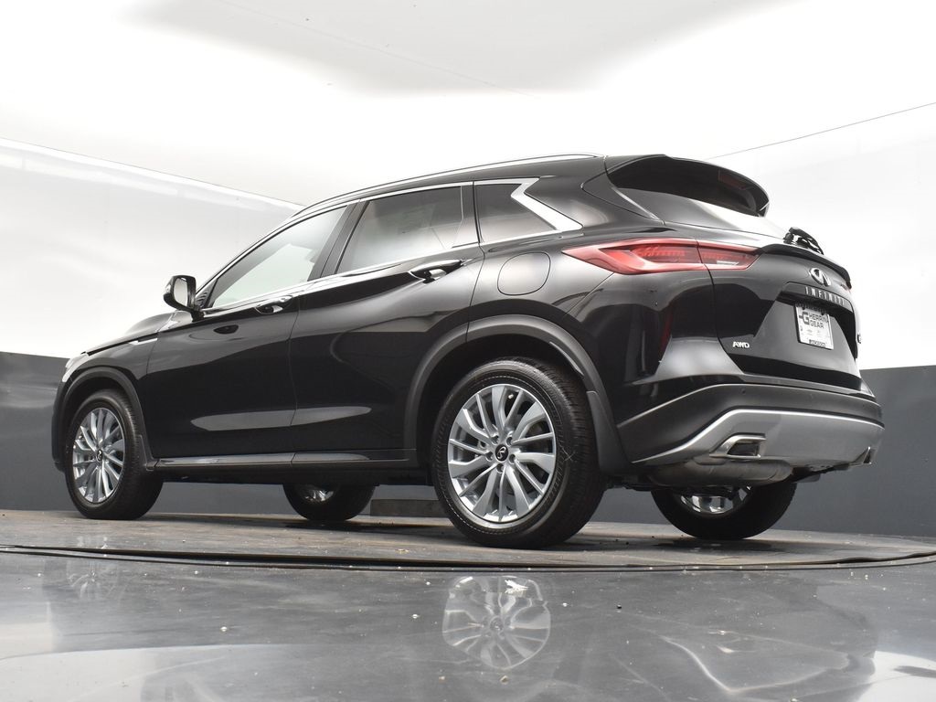 2025 Black Obsidian INFINITI QX50 LUXE AWD SUV