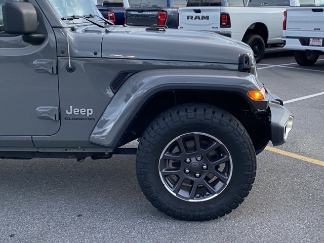 used 2020 Jeep Gladiator car, priced at $25,335
