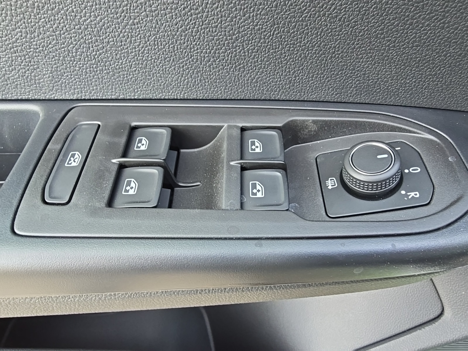 new 2026 Volkswagen Taos car, priced at $34,443