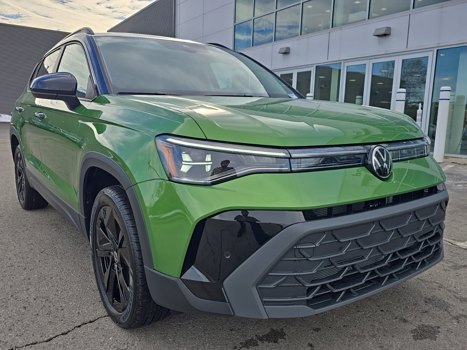 new 2026 Volkswagen Taos car, priced at $34,443