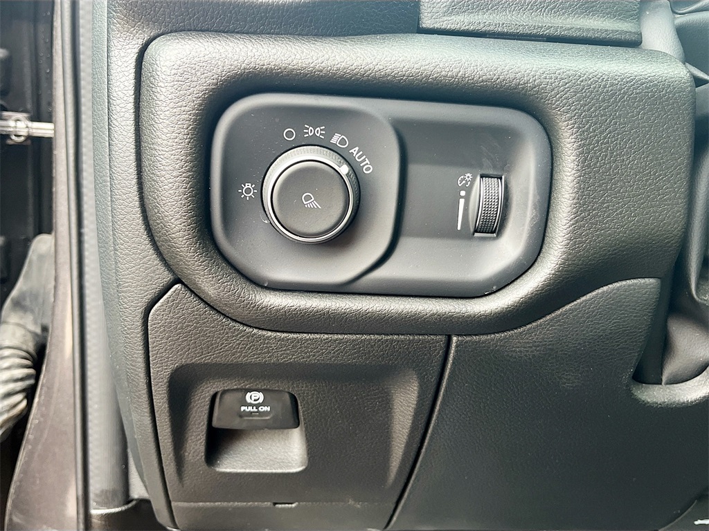 2024 Ram 1500 Big Horn Lone Star photo 10