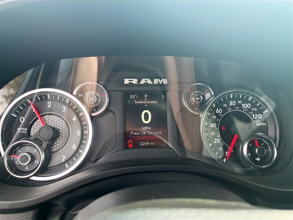 2024 Ram 1500 Big Horn Lone Star photo 12