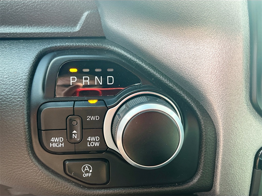 2024 Ram 1500 Big Horn Lone Star photo 15