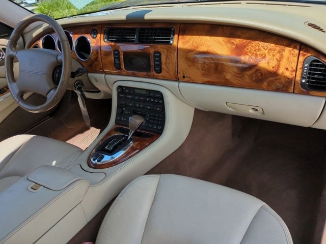 2006 Jaguar XK 8 photo 15