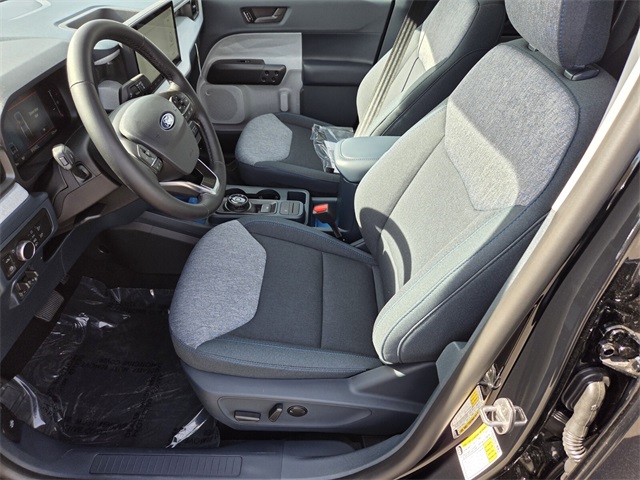 New 2025 Ford Maverick XLT 4D Crew Cab