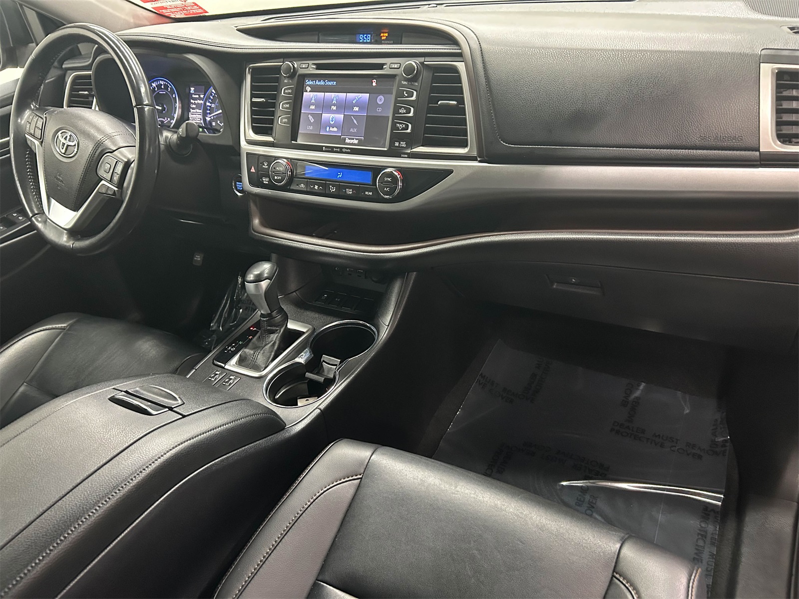 used 2019 Toyota Highlander car, priced at $25,996