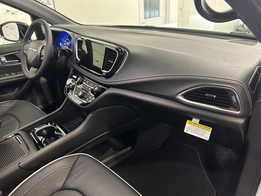 new 2026 Chrysler Pacifica car, priced at $54,160