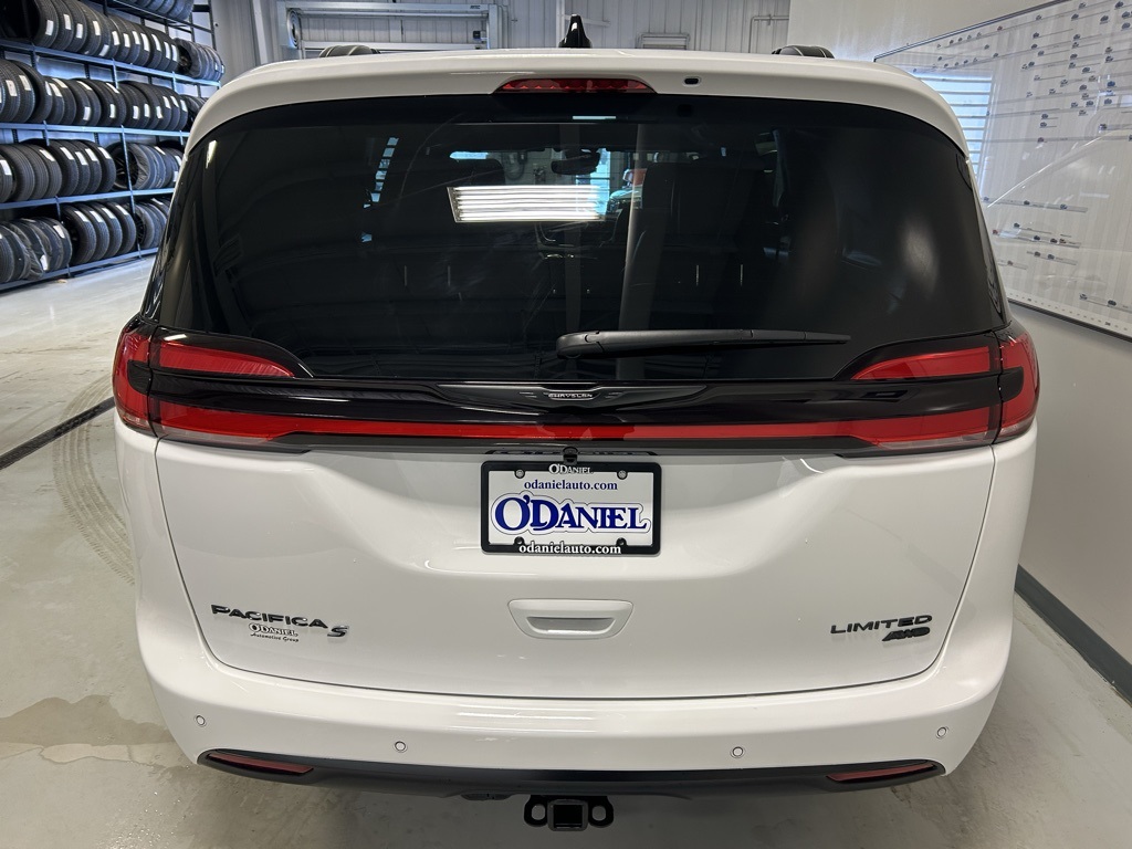 new 2026 Chrysler Pacifica car, priced at $54,160