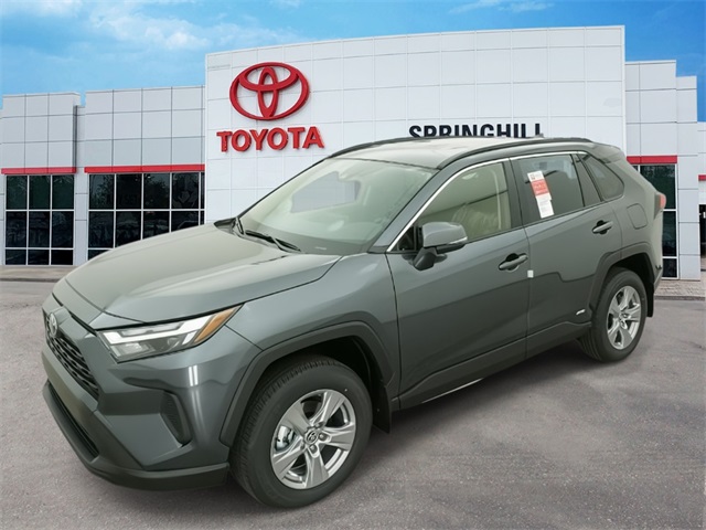 2025 Toyota RAV4 XLE's photo
