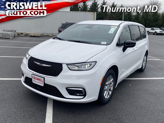 new 2026 Chrysler Pacifica car, priced at $38,660