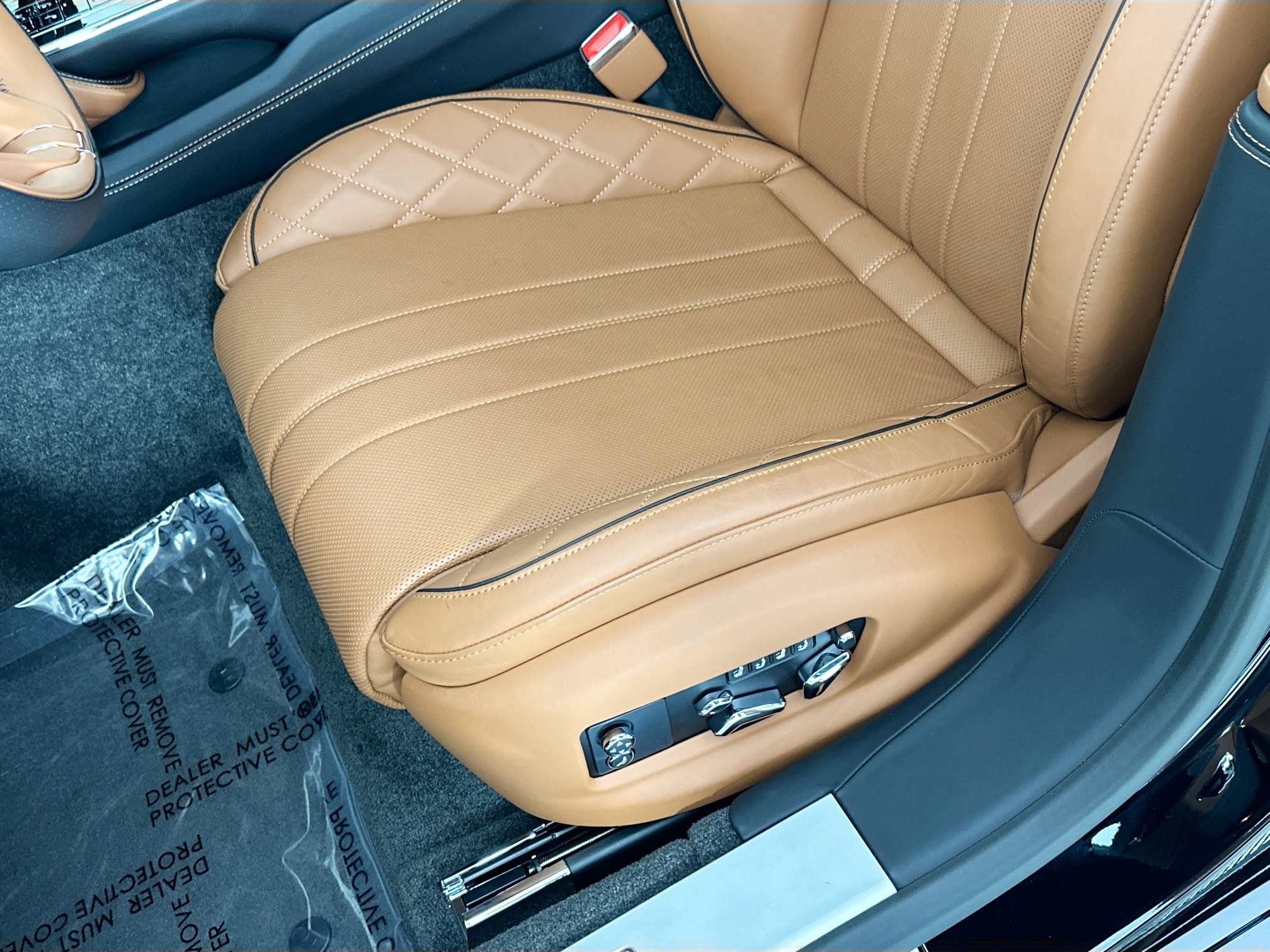 used 2024 Bentley Flying Spur car, priced at $269,998