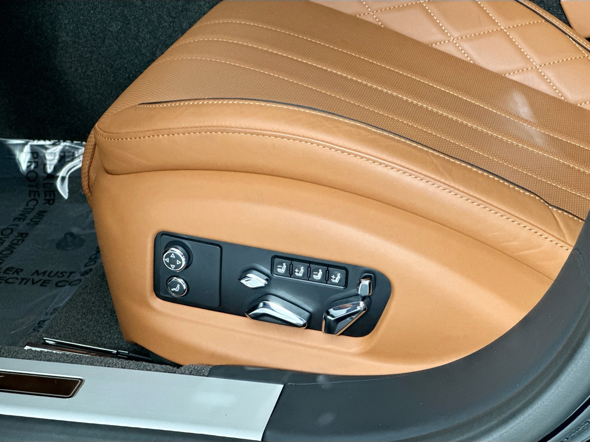 used 2024 Bentley Flying Spur car, priced at $269,998