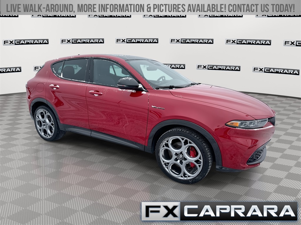 2024 Alfa Romeo Tonale Veloce's photo