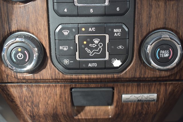 2014 Ford F-150 Lariat photo 20