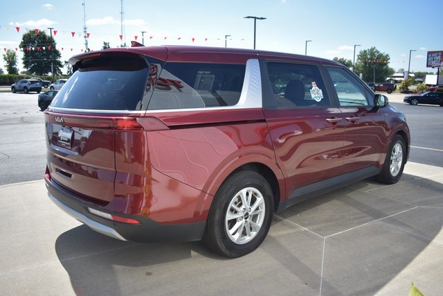 2024 Kia Carnival LX photo 5