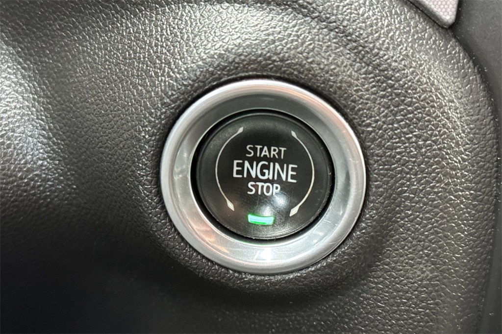 used 2019 GMC Sierra 1500 car, priced at $38,920