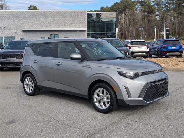 Used 2024 Kia Soul LX with VIN KNDJ23AU2R7242147 for sale in Evans, GA
