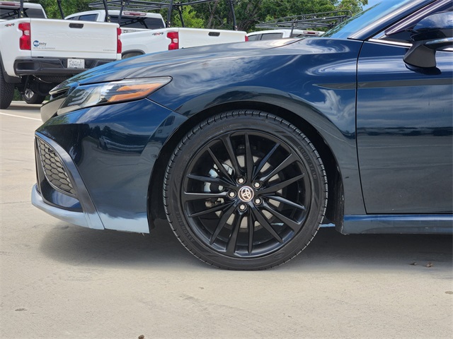 2021 Blue Toyota Camry XSE FWD Sedan