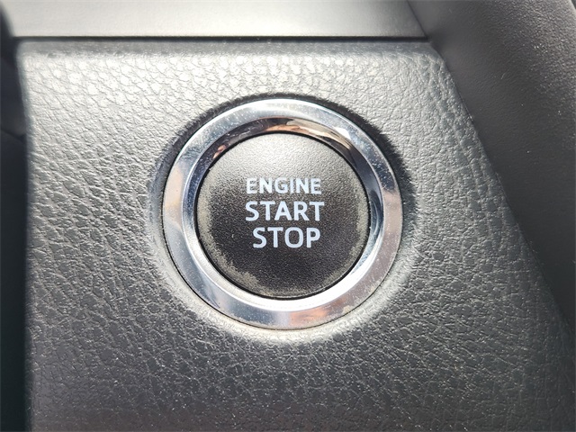 2021 Blue Toyota Camry XSE FWD Sedan