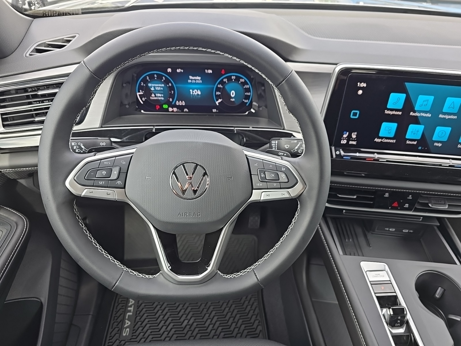 new 2026 Volkswagen Atlas Cross Sport car, priced at $38,723