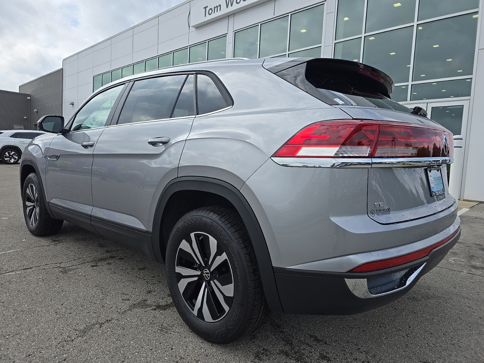 new 2026 Volkswagen Atlas Cross Sport car, priced at $38,723