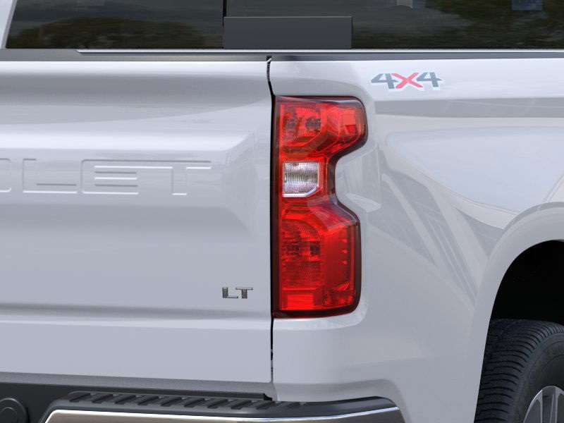 2025 Chevrolet Silverado 1500 LT 4D Crew Cab 4WD 11