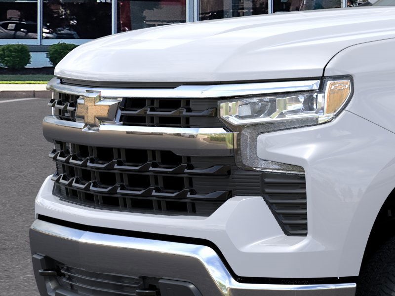 2025 Chevrolet Silverado 1500 LT 4D Crew Cab 4WD 13