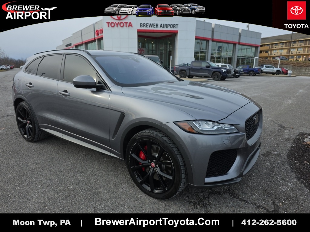 2020 Jaguar F-Pace SVR's photo