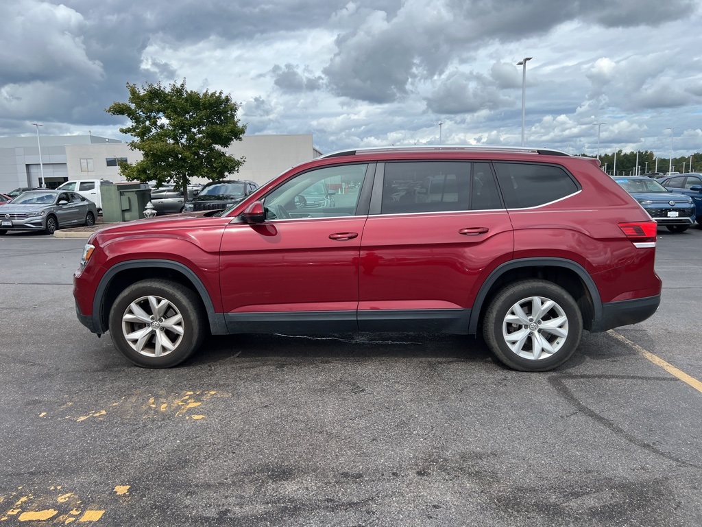 2018 Volkswagen Atlas V6 SE photo 3