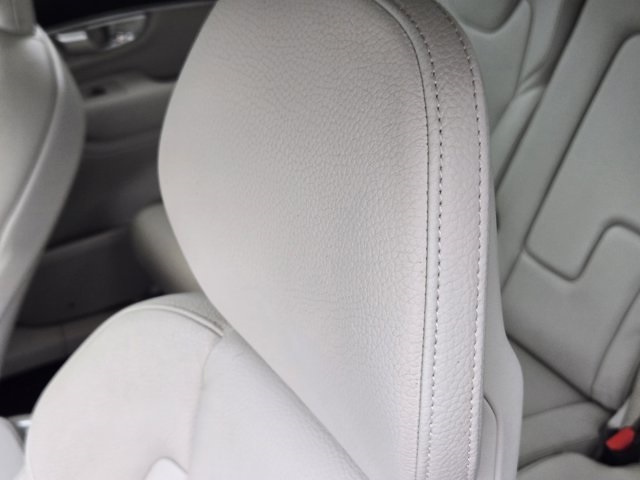 used 2020 Volvo XC90 car, priced at $22,200