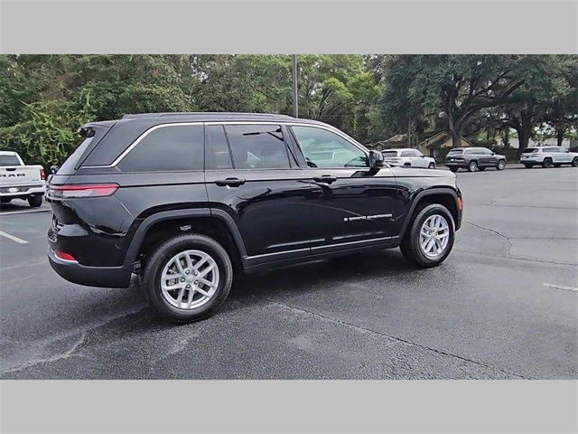 2025 Jeep Grand Cherokee Laredo X 4x4