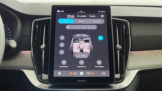 new 2026 Volvo XC90 car, priced at $76,035