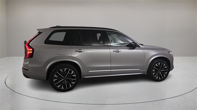 new 2026 Volvo XC90 car, priced at $76,035